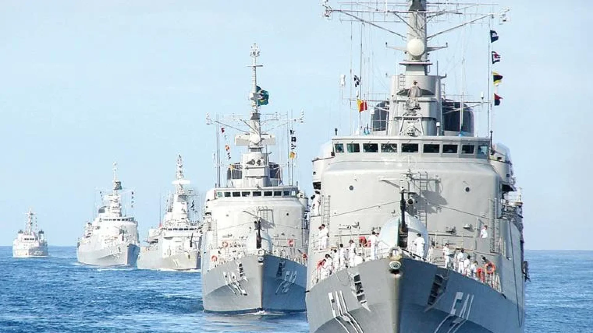 Marinha do Brasil anuncia concurso nacional para cargos de nível superior